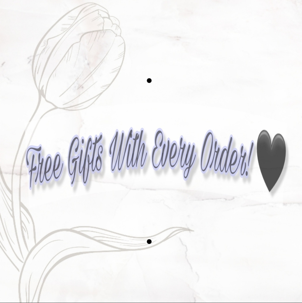 🖤 Free Gifts! 🖤
